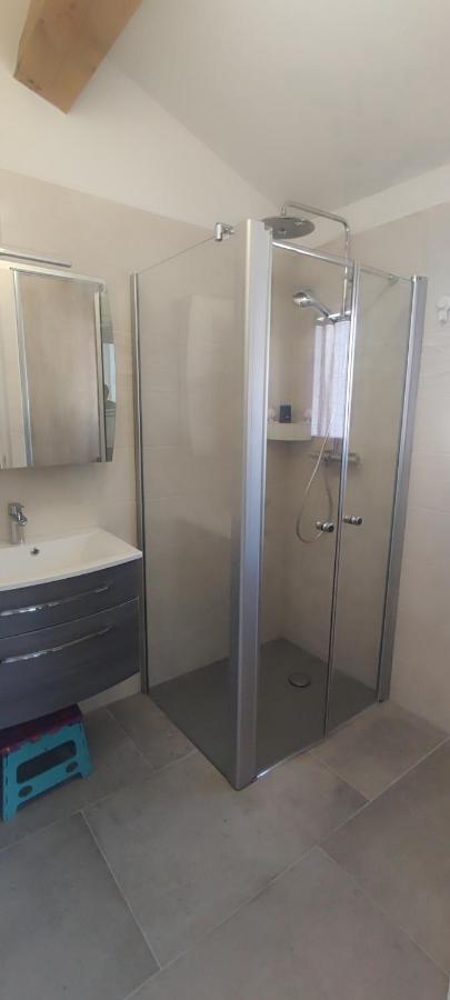 Appartement 50M2 Au Coeur De Sussargues Eksteriør bilde